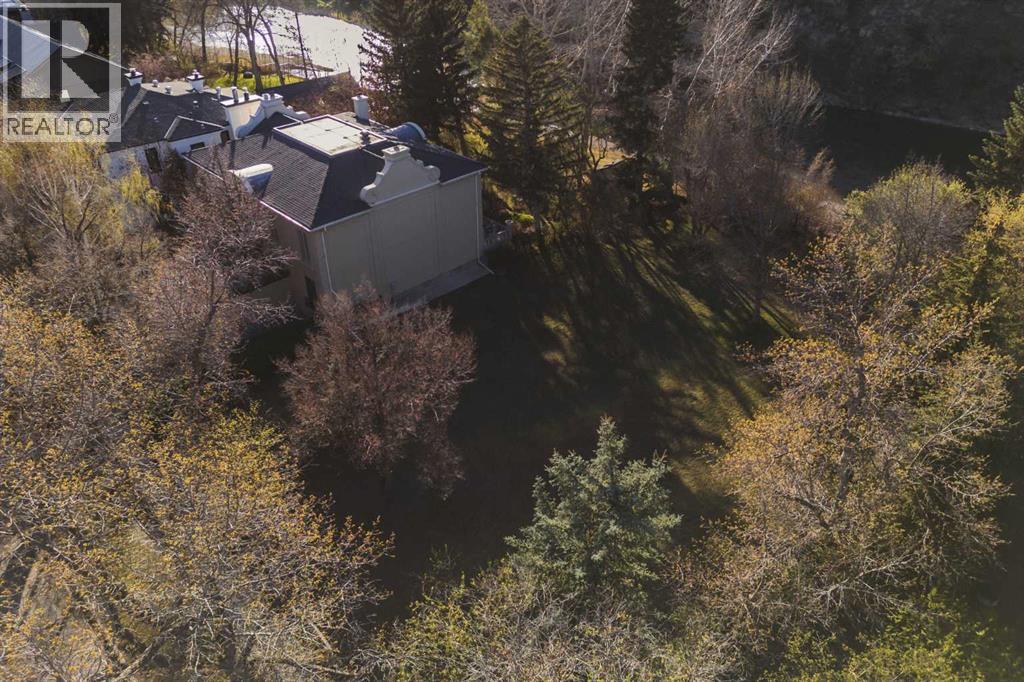Property for Sale in 1302 Riverdale Avenue SW|Calgary, Alberta T2S0Y8 4