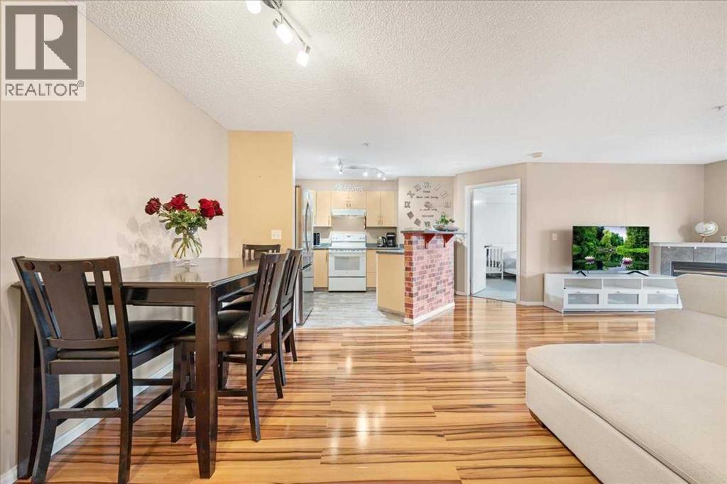 Apartment for Sale in 4214, 4975 130 Avenue SE|Calgary, Alberta T2Z4M5 5