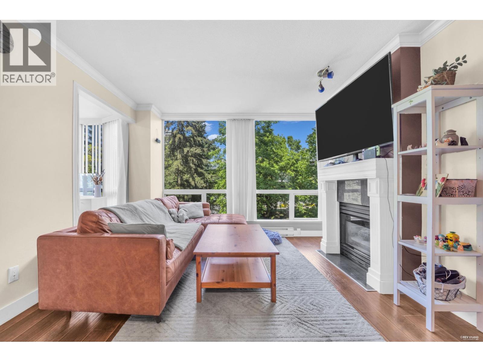 505 9633 MANCHESTER DRIVE|Burnaby, British Columbia V3N4Y9