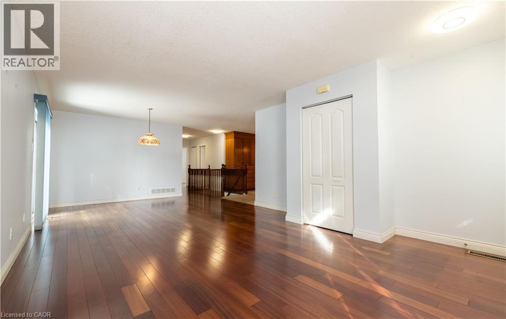617 TRICO Drive, Cambridge, Ontario N3H5P2 | REALTOR.ca