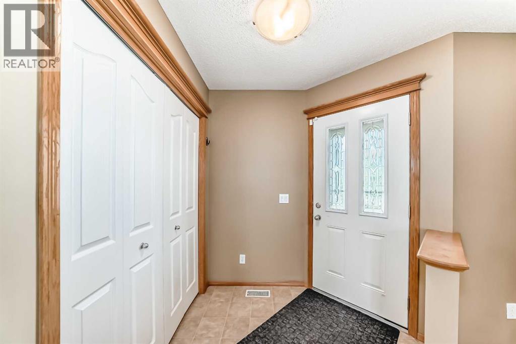 House for Sale in 24 Evanscove Heights NW|Calgary, Alberta T3P1G1 5