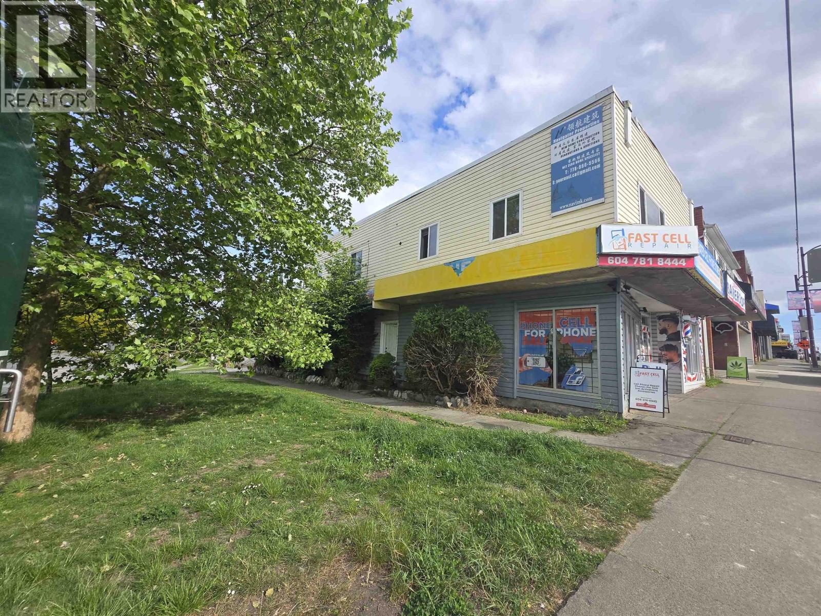 4902 VICTORIA DRIVE|Vancouver, British Columbia V5P3T6