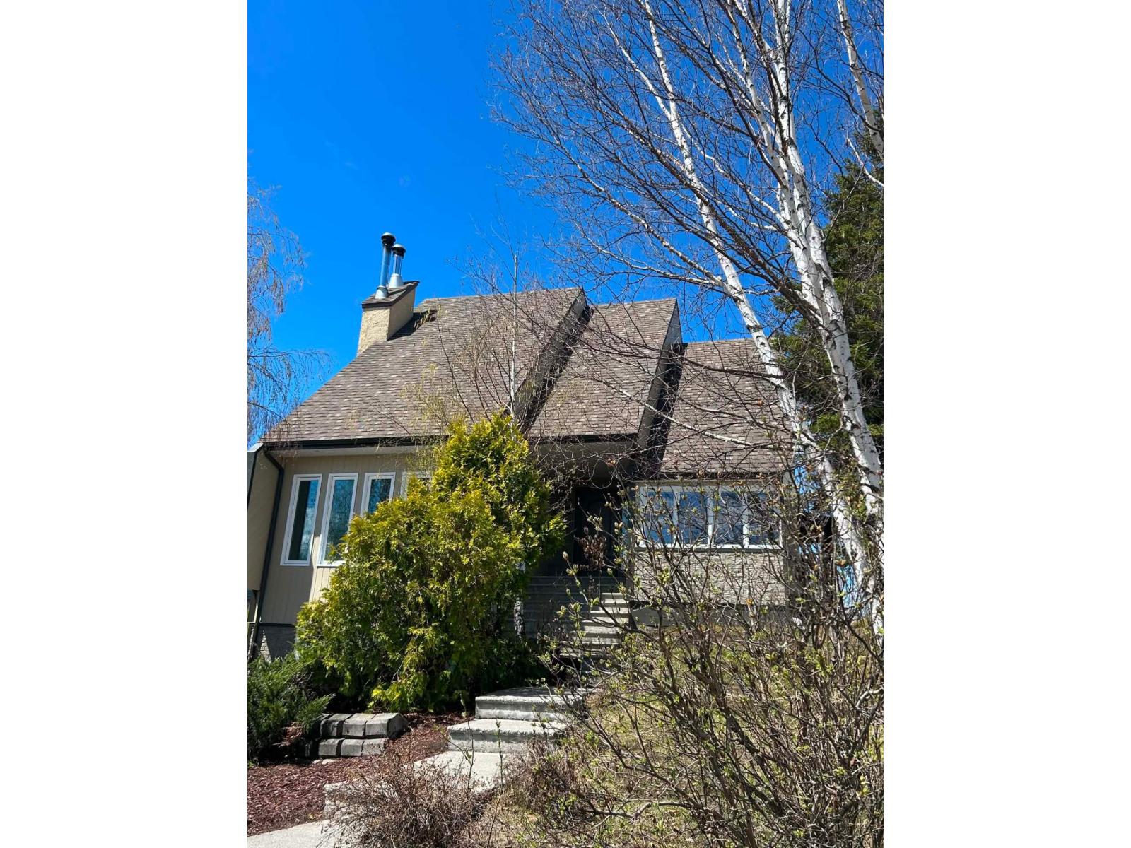 18 Rue Principale, La Sarre, Quebec J9Z3N4