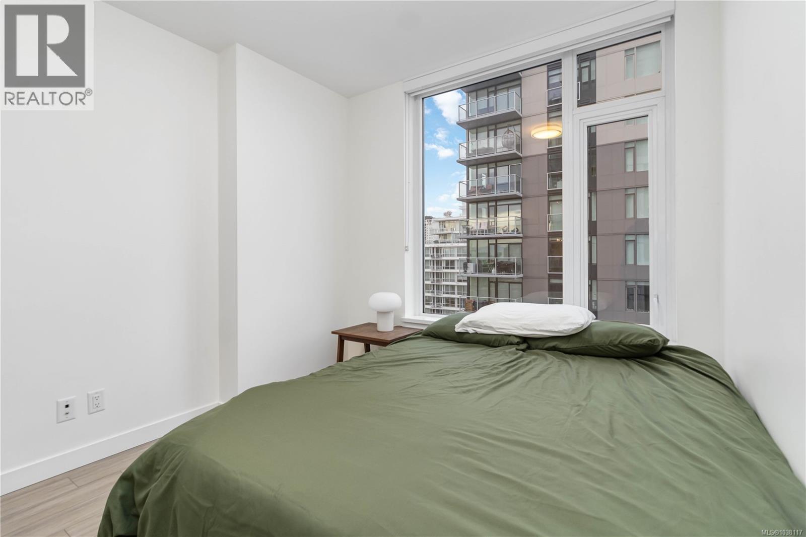 For sale: 1204 848 Yates St, Victoria, British Columbia V8W0G2