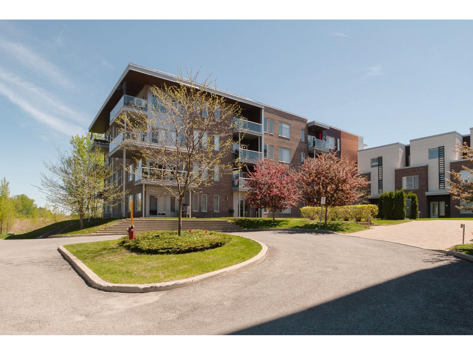 30 Rue Simon-Lussier, #108, Blainville, Quebec J7C0M5
