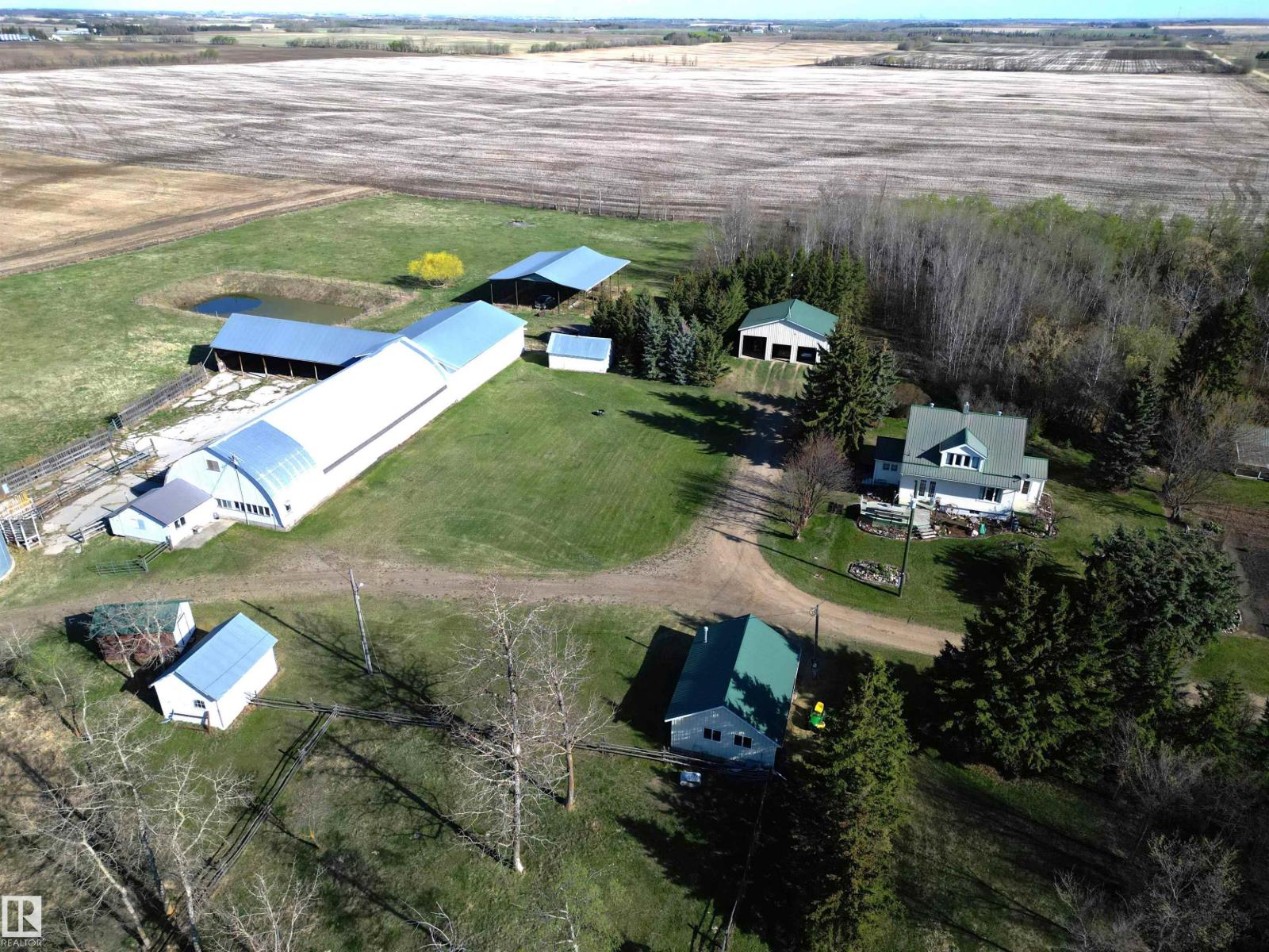 For sale: 49074 RGE RD 241, Rural Leduc County, Alberta T9E2R8