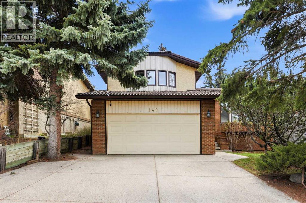 House for Sale in 149 Edgehill Drive NW|Calgary, Alberta T3A2W5