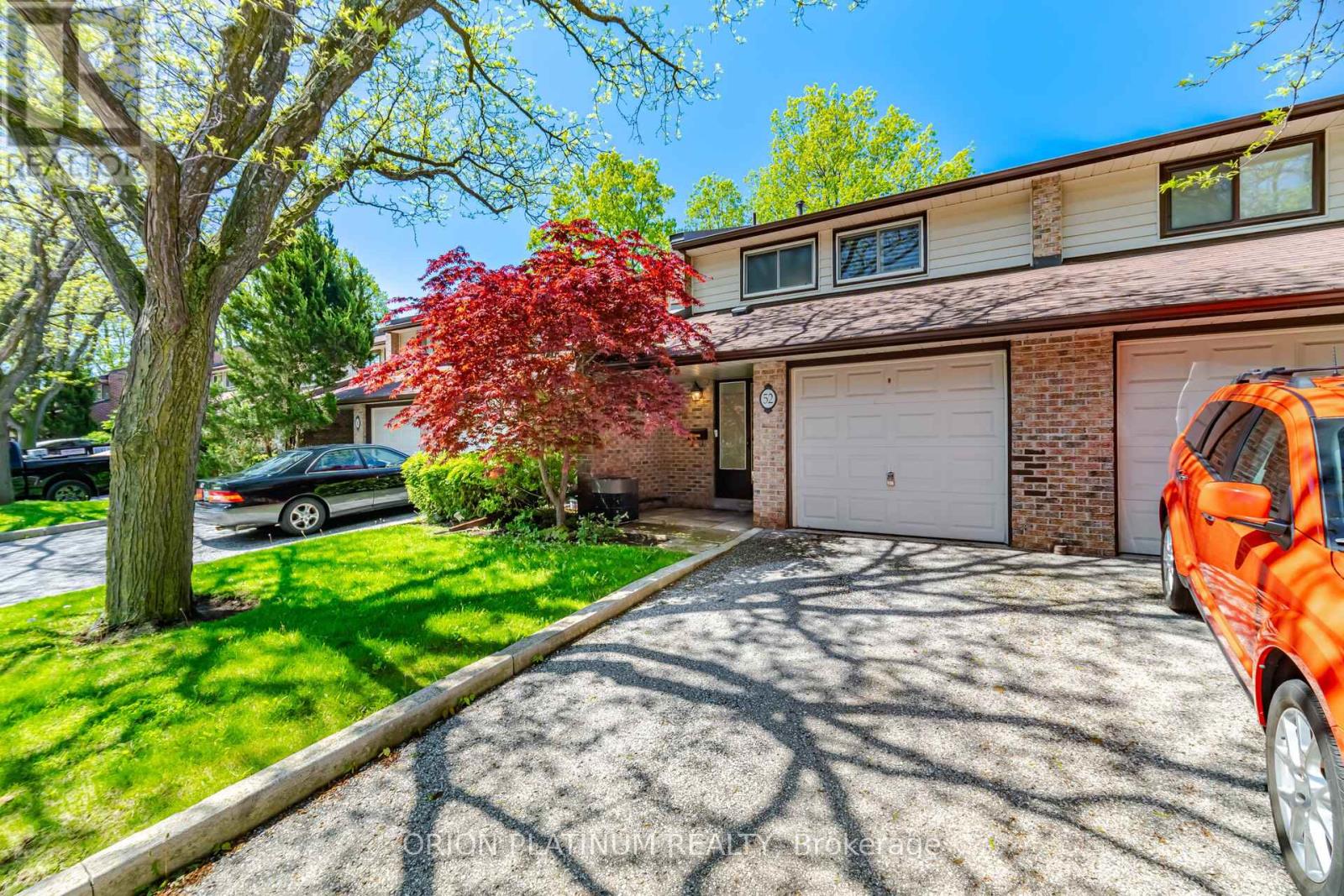 Row / Townhouse for Sale in 52 - 2020 SOUTH MILLWAY|Mississauga (Erin Mills), Ontario L5L1K2 2