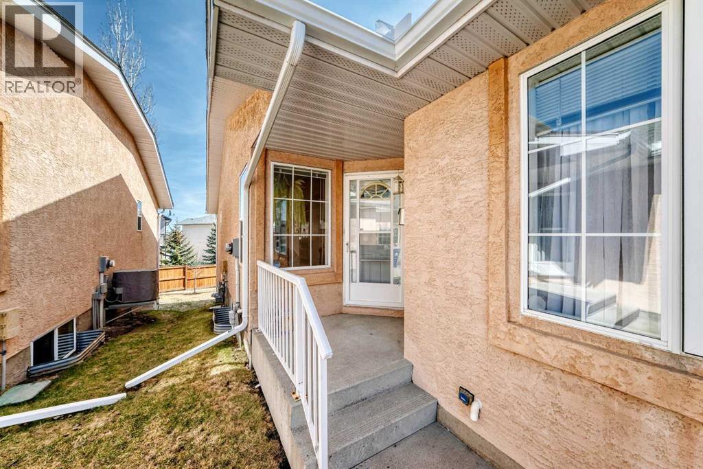 Duplex for Sale in 337 Harvest Lake Green NE|Calgary, Alberta T3K4R1 3