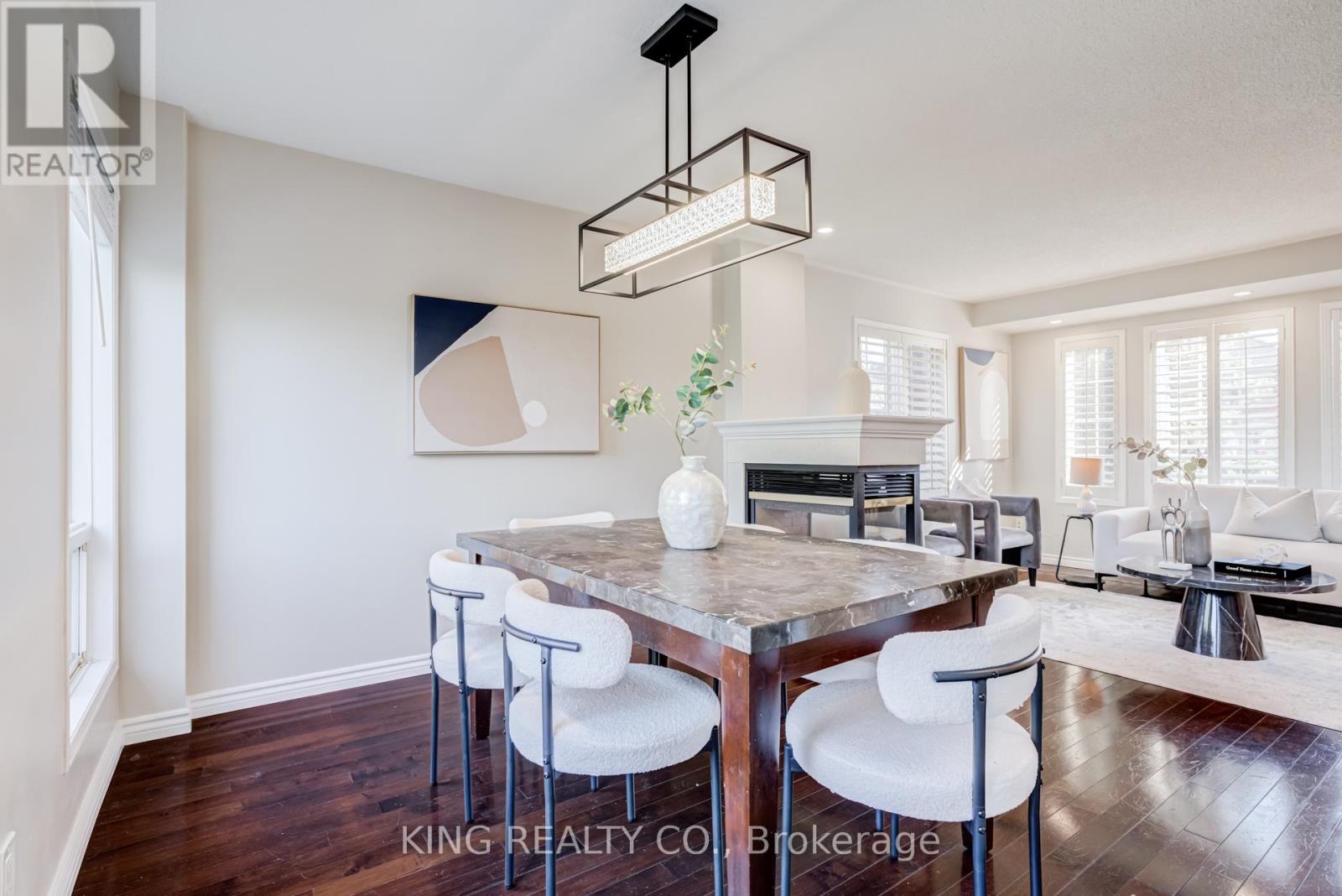 Row / Townhouse for Sale in 1576 WOODHENGE WAY|Mississauga (Meadowvale Village), Ontario L5N7S9 5