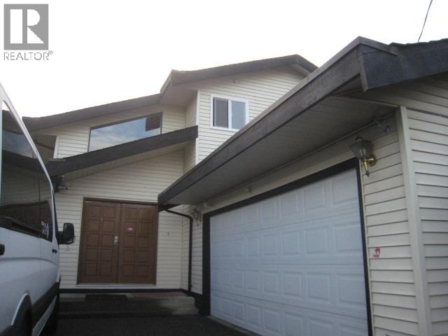 7868 ELWELL STREET|Burnaby, British Columbia V5E1M2