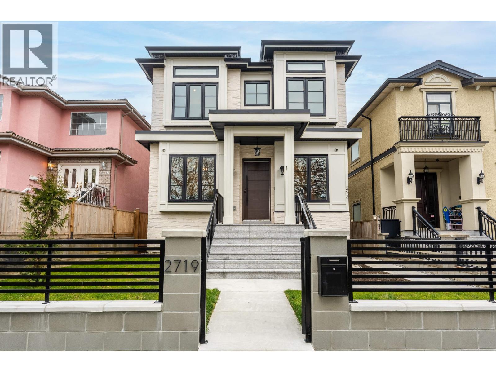 2719 E 46TH AVENUE|Vancouver, British Columbia V5S1A6