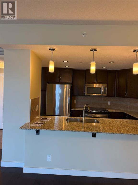 Apartment for Sale in 701, 16 Varsity Estates Circle NW|Calgary, Alberta T3A1W9 2