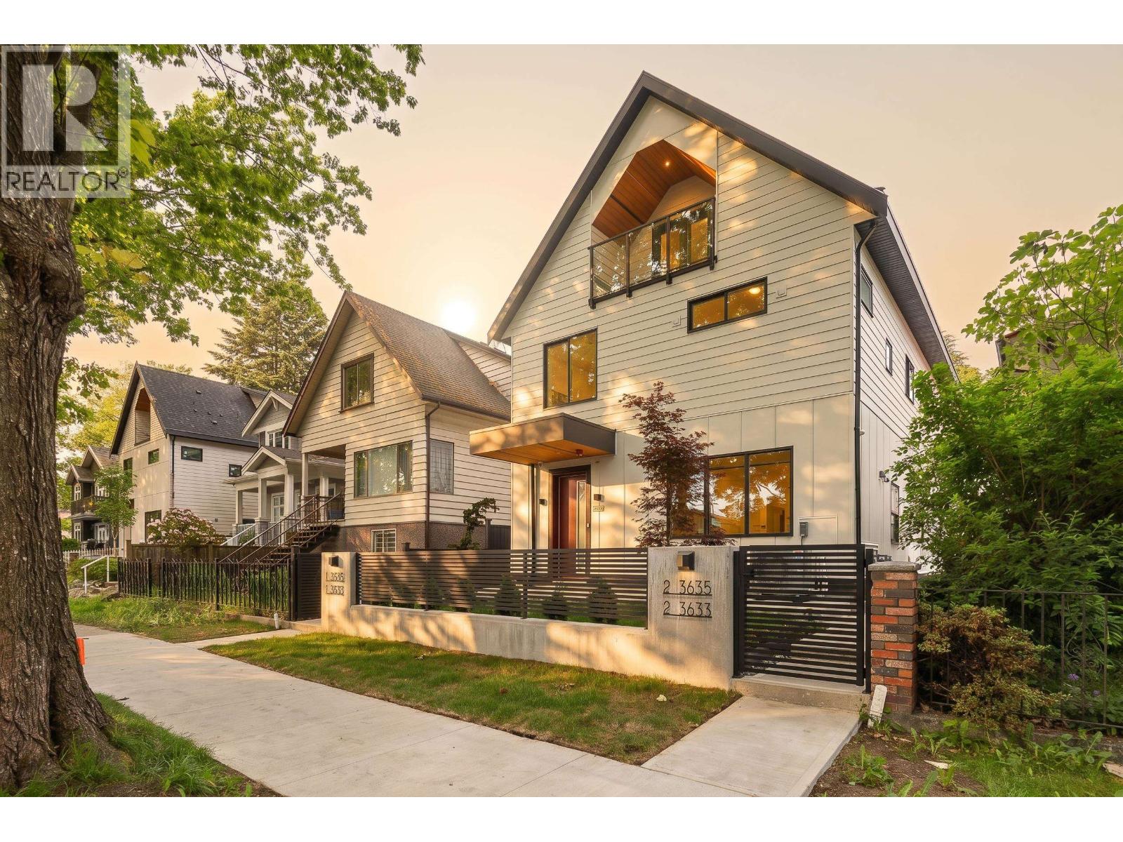 2 3635 TURNER STREET|Vancouver, British Columbia V5K2J2