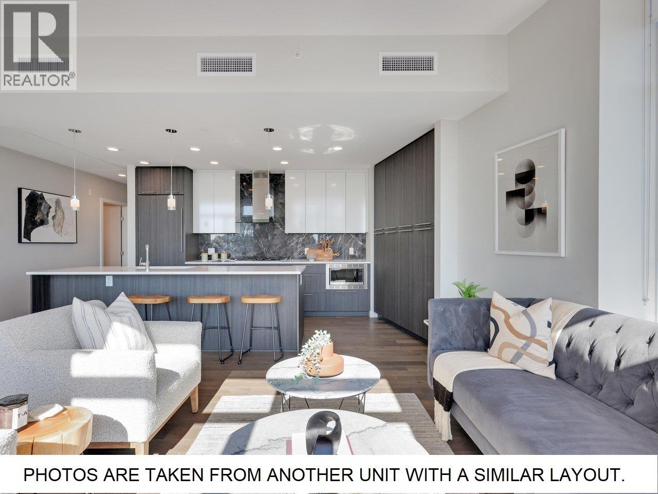 604 5033 CAMBIE STREET|Vancouver, British Columbia V5Z0H6
