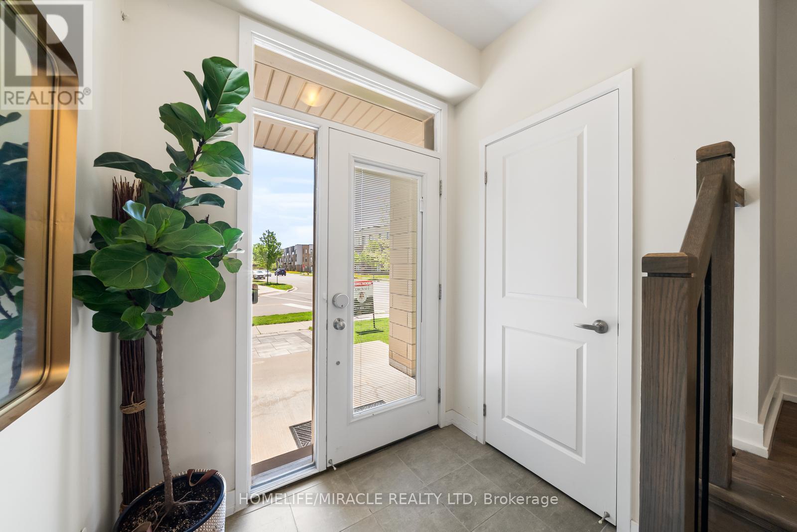 Row / Townhouse for Sale in 181 FOWLEY DRIVE|Oakville (GO Glenorchy), Ontario L6H0P2 5