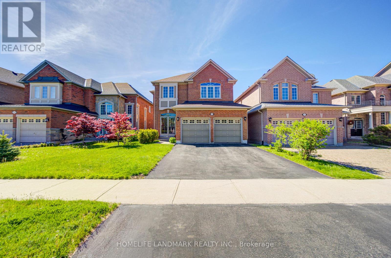 For sale: 89 JEFFERSON FOREST DRIVE, Richmond Hill (Jefferson