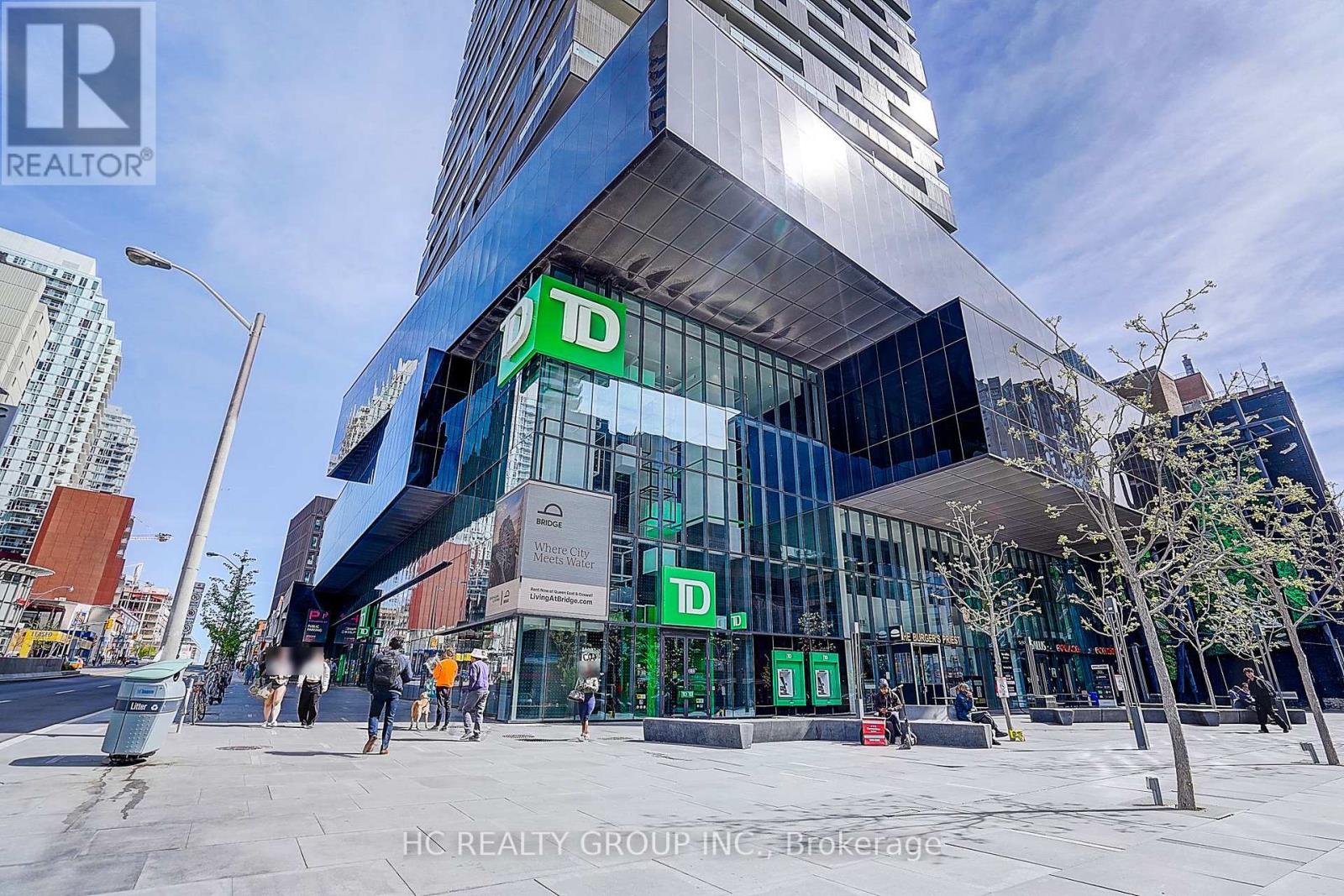 2904 - 8 EGLINTON AVENUE E, Toronto (Mount Pleasant West), Ontario M4P1A6