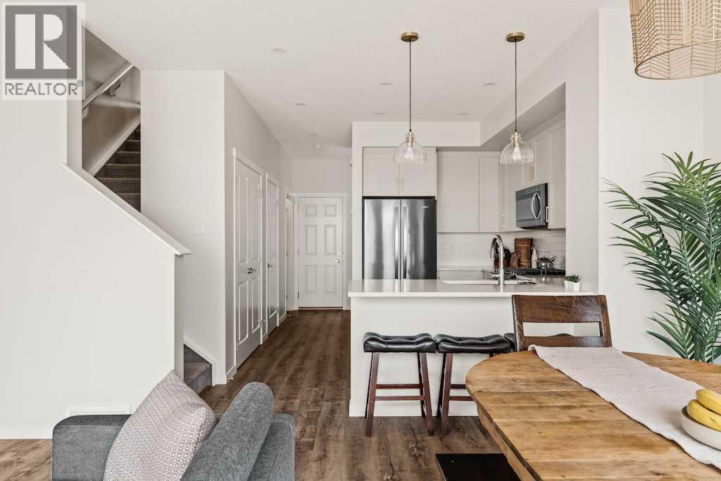Duplex for Sale in 77 Magnolia Heath SE|Calgary, Alberta T3M2Z7 3