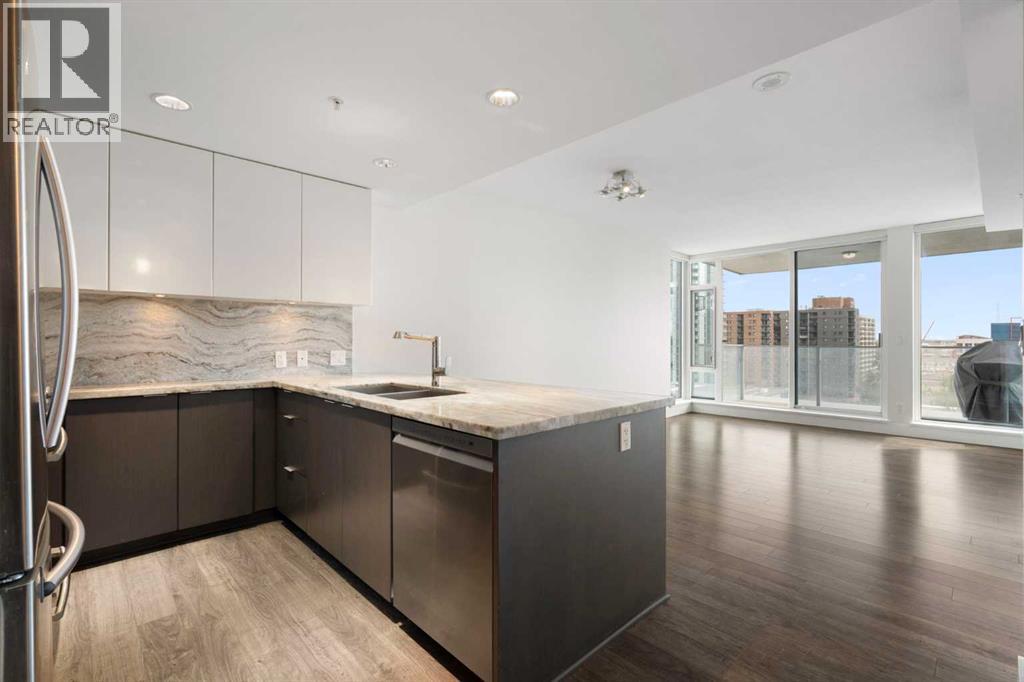 Apartment for Sale in 1006, 519 Riverfront Avenue SE|Calgary, Alberta T2G1K6 5