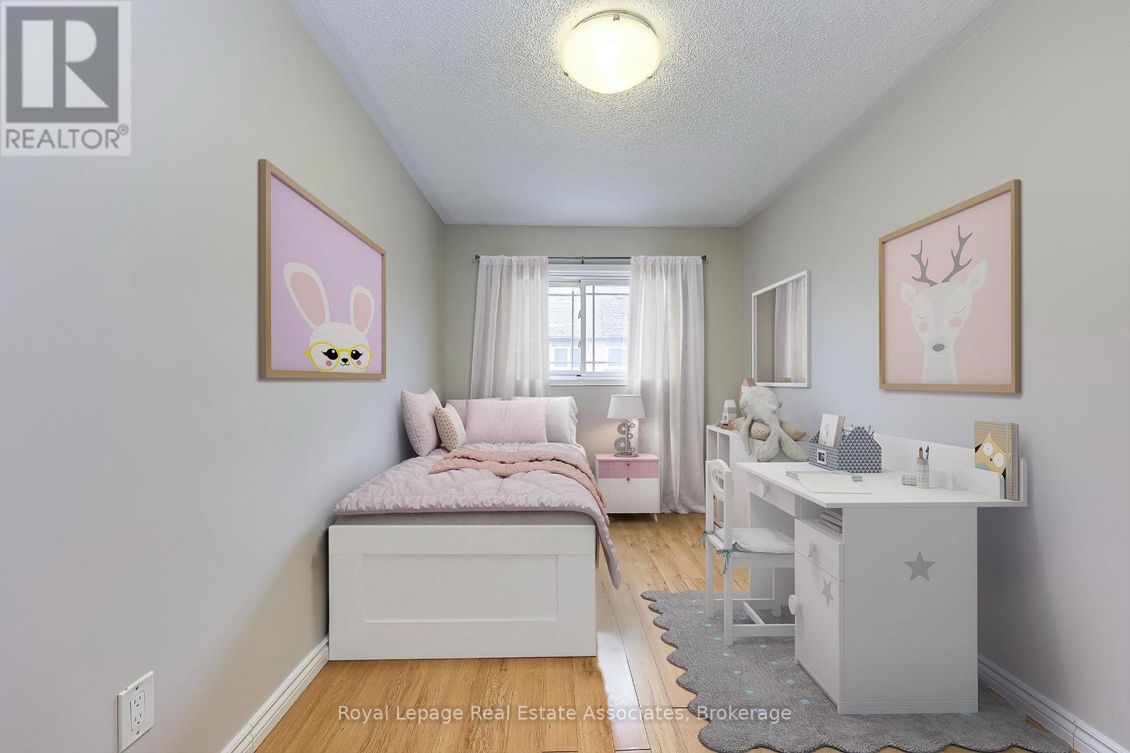Row / Townhouse for Sale in 6978 LISANNE COURT|Mississauga (Lisgar), Ontario L5N6Z7 4