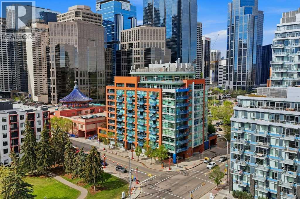 Apartment for Sale in 606, 205 Riverfront Avenue SW|Calgary, Alberta T2P5K4