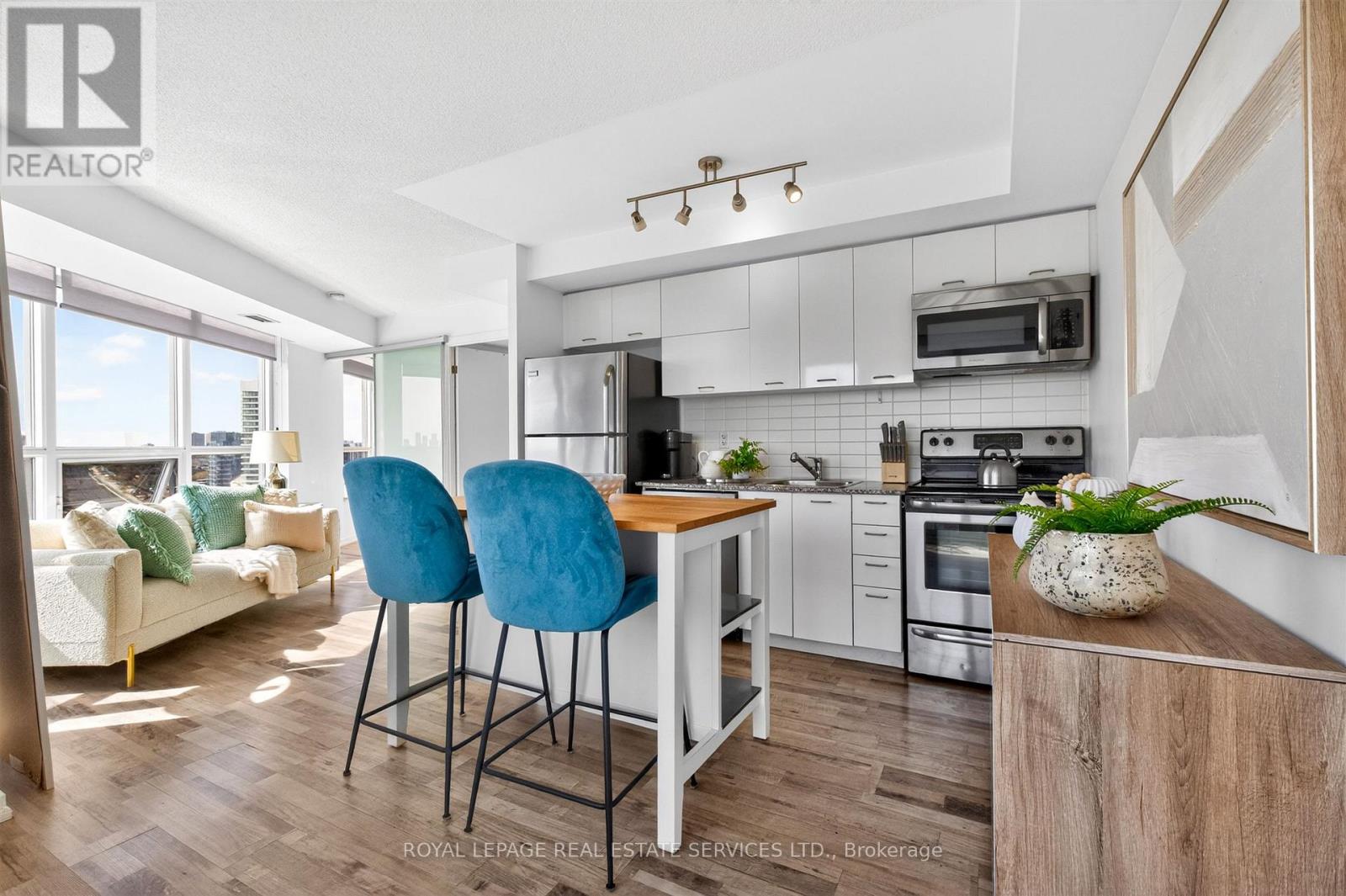 1318 - 38 JOE SHUSTER WAY, Toronto (South Parkdale), Ontario M6K0A5