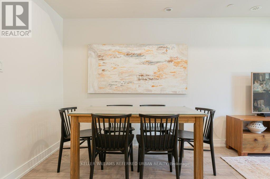 Row / Townhouse for Sale in 6 - 66 LONG BRANCH AVENUE|Toronto (Long Branch), Ontario M8W3J4 5