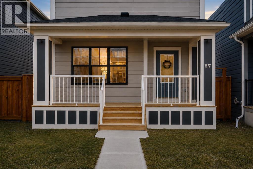 House for Sale in 27 Masters Manor SE|Calgary, Alberta T3M2R3 2