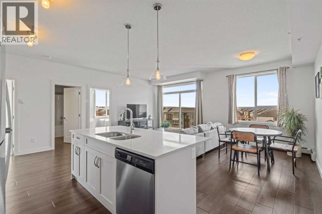 Apartment for Sale in 404, 10 Walgrove Walk SE|Calgary, Alberta T2X4E3 4