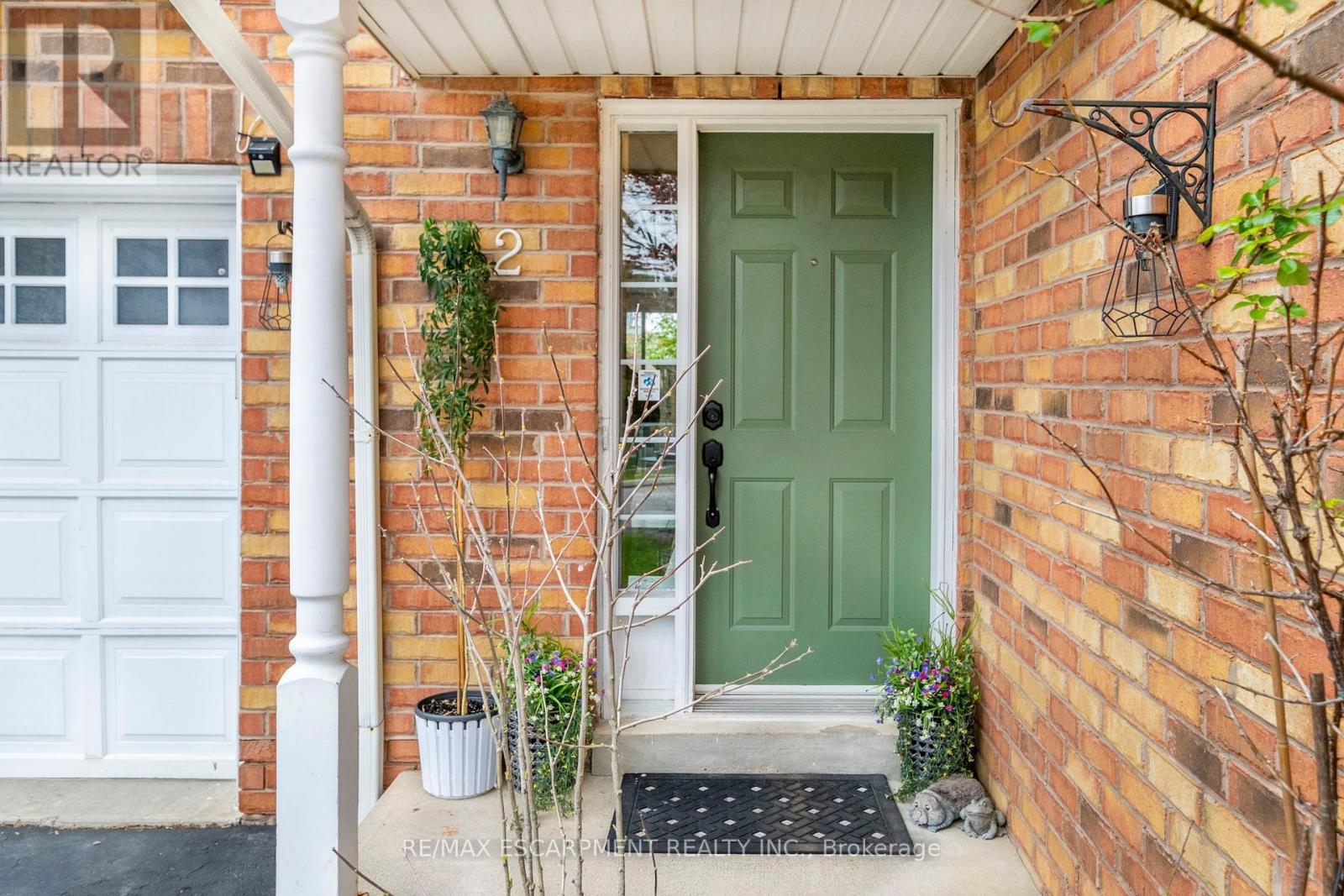 Row / Townhouse for Sale in 2 - 80 ACORN PLACE|Mississauga (Hurontario), Ontario L4Z4C9 2