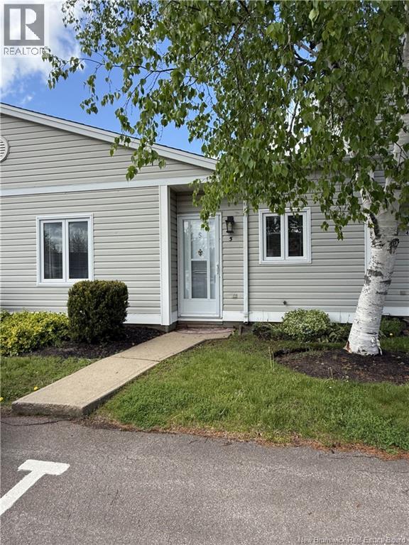 84 Seaman Unit# Unit 5, Moncton, New Brunswick E1A4B6