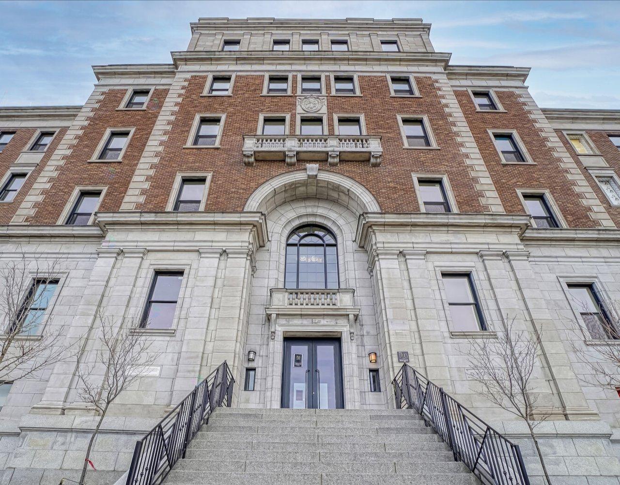 1420 Boul. Mont-Royal, #728, Montréal (Outremont), Quebec H2V4P3