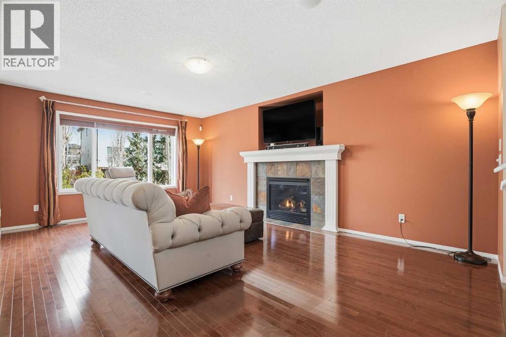 House for Sale in 56 Everglen Way SW|Calgary, Alberta T2Y5G3 5