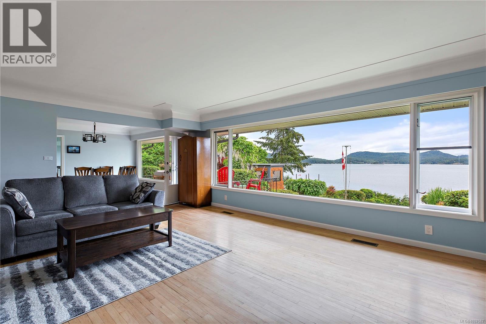 5957 State Rd For sale: 5957 Sooke Rd, Sooke, British Columbia V9Z0P7 - 1037587 ...