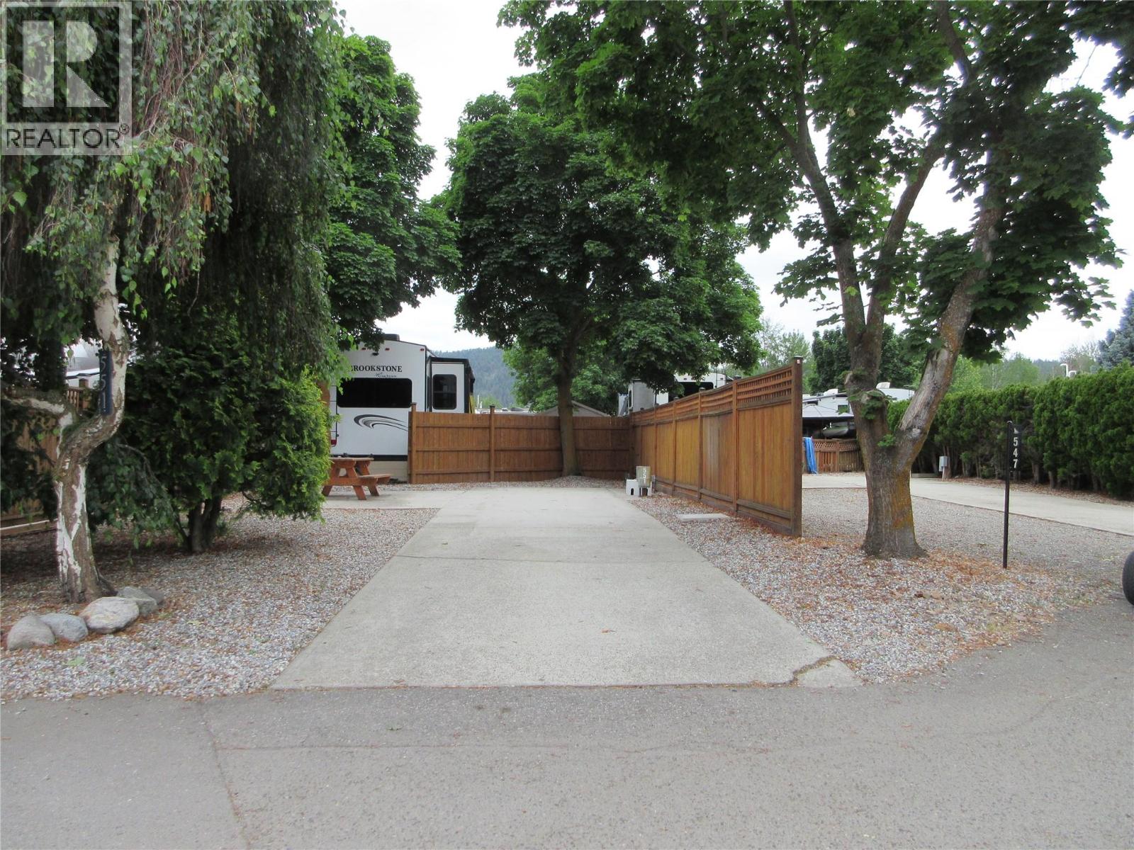 415 Commonwealth Road Unit# 551, Kelowna, British Columbia V4V1P4