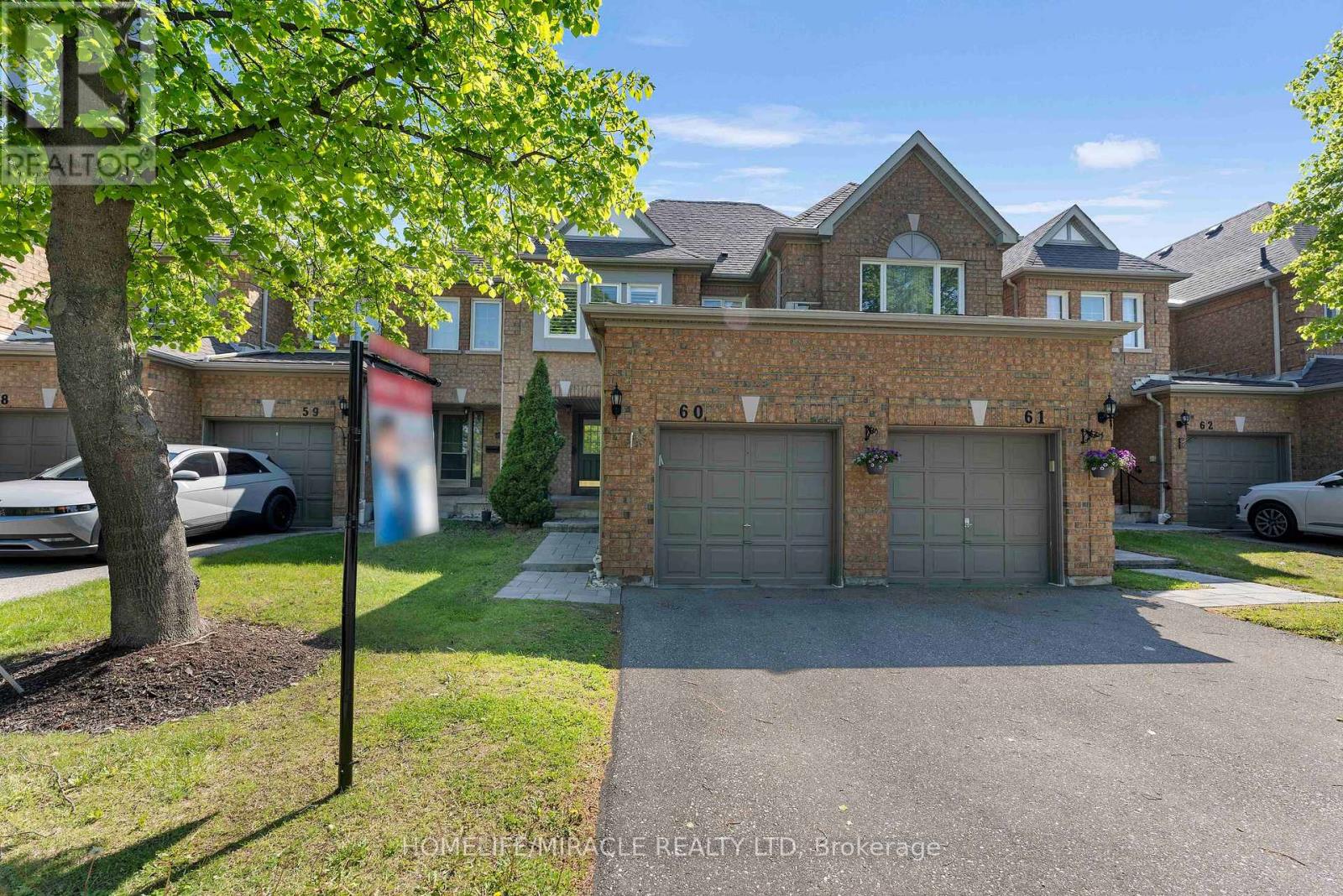Row / Townhouse for Sale in 60 - 5230 GLEN ERIN DRIVE|Mississauga (Central Erin Mills), Ontario L5M5Z7