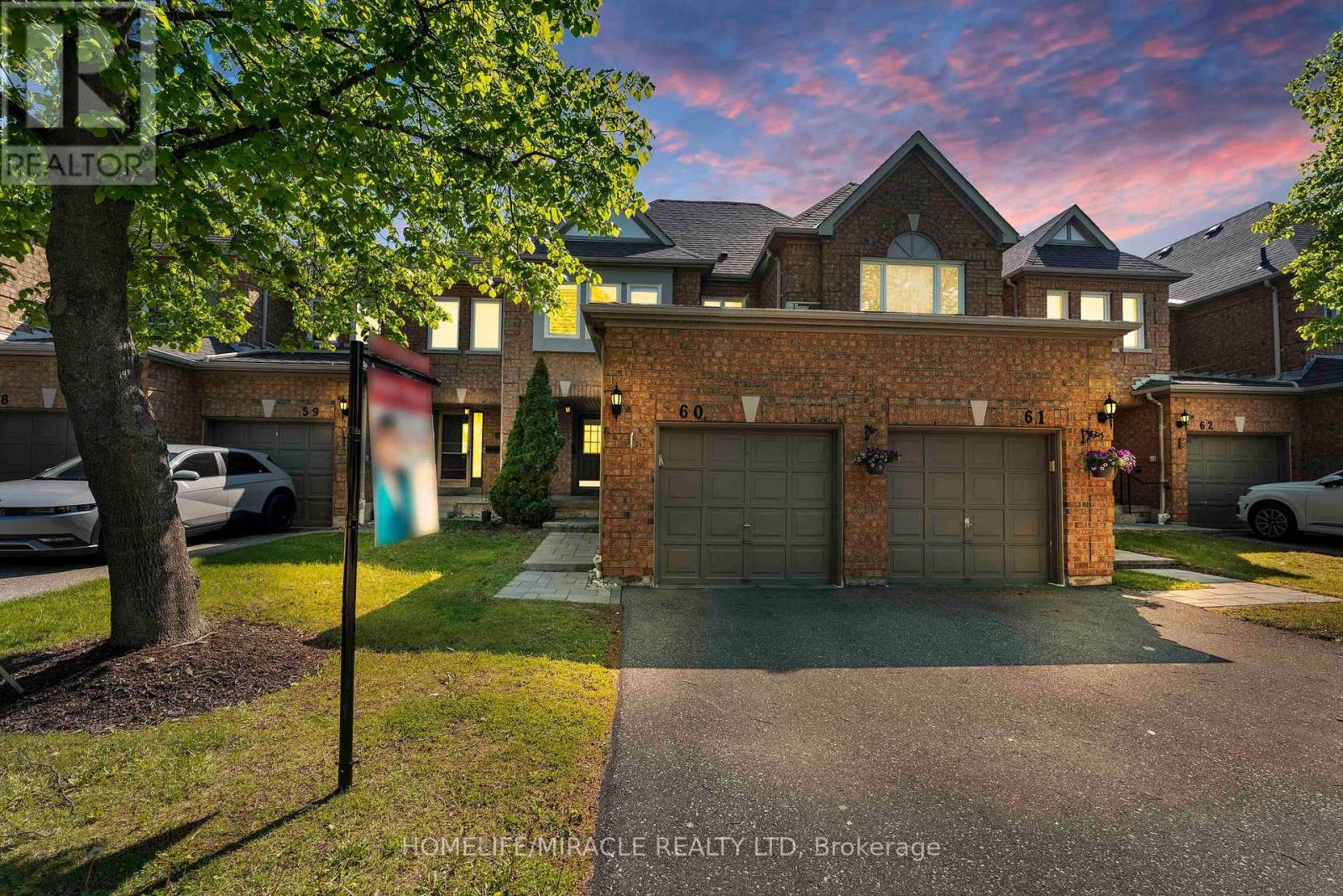 Row / Townhouse for Sale in 60 - 5230 GLEN ERIN DRIVE|Mississauga (Central Erin Mills), Ontario L5M5Z7 2