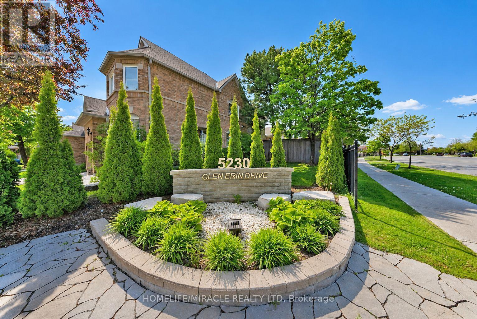 Row / Townhouse for Sale in 60 - 5230 GLEN ERIN DRIVE|Mississauga (Central Erin Mills), Ontario L5M5Z7 5