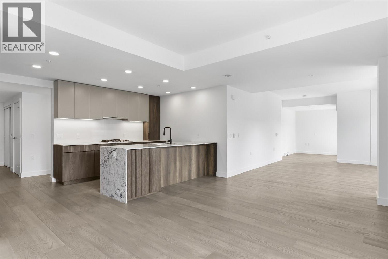 309 3590 W 39TH AVENUE|Vancouver, British Columbia V6N3A5