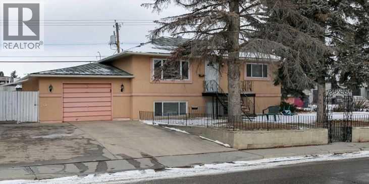 House for Sale in 4010 8 Avenue SW|Calgary, Alberta T3C0G3