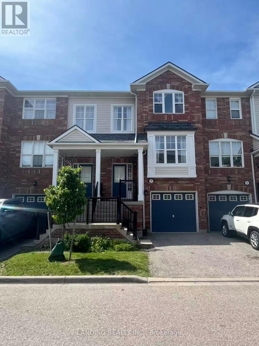 Row / Townhouse for Sale in 161 - 5980 WHITEHORN AVENUE|Mississauga (East Credit), Ontario L5V2Y3