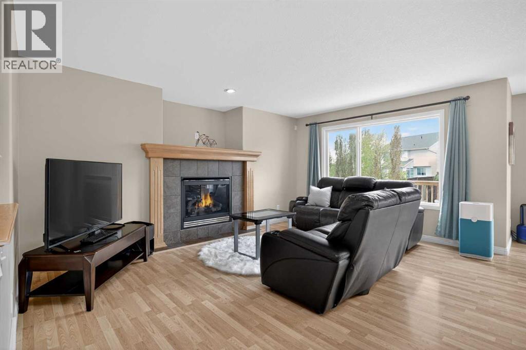 House for Sale in 284 Royal Oak Circle NW|Calgary, Alberta T3G6A4 5