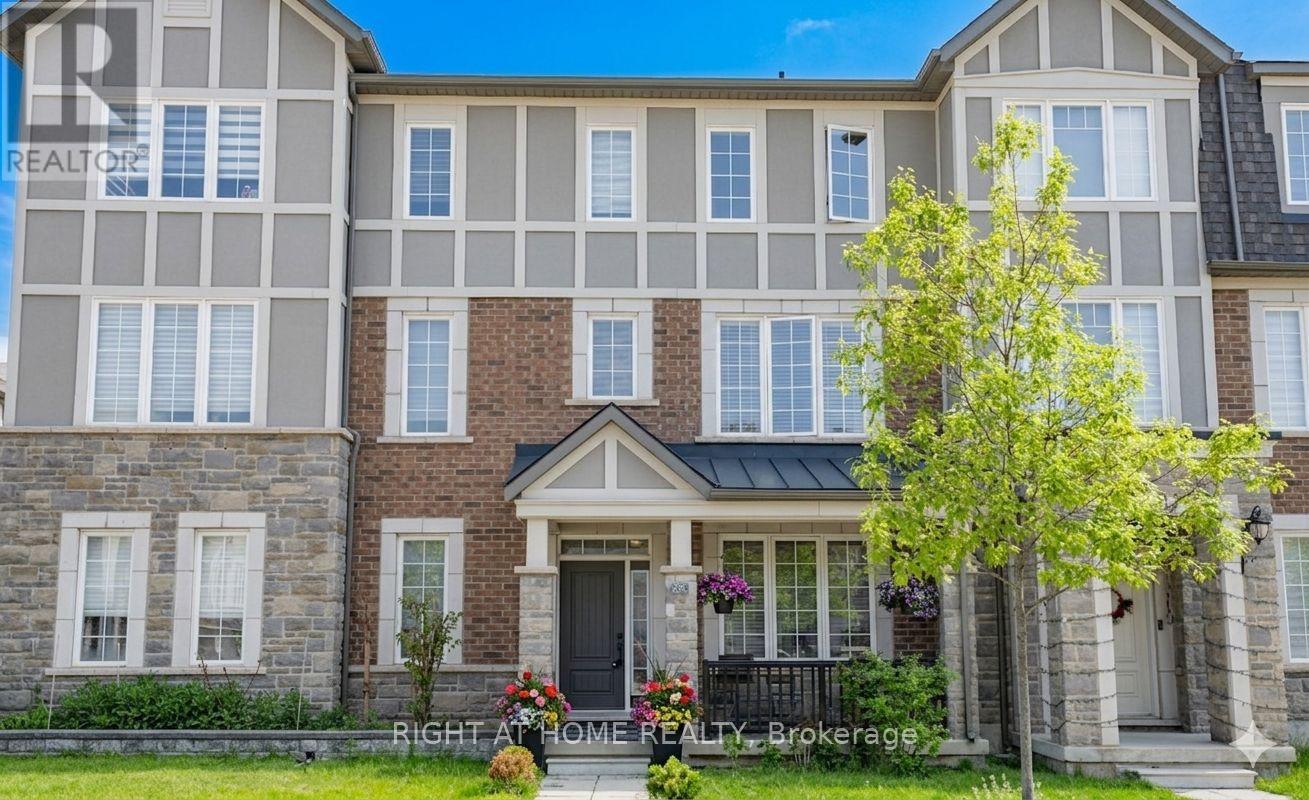 Row / Townhouse for Sale in 3315 VARDON WAY|Oakville (GO Glenorchy), Ontario L6M1S1 2