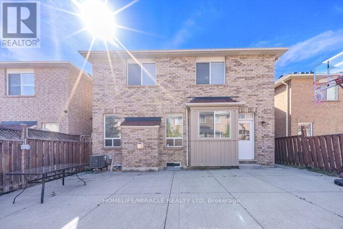 For sale: 22 RACCOON STREET, Brampton (Gore Industrial North