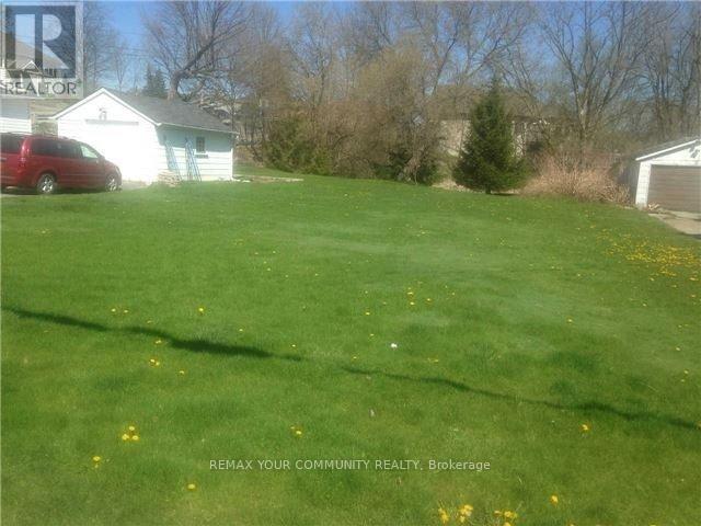 40 TYLER STREET, Aurora (Aurora Village), Ontario L4G2M9