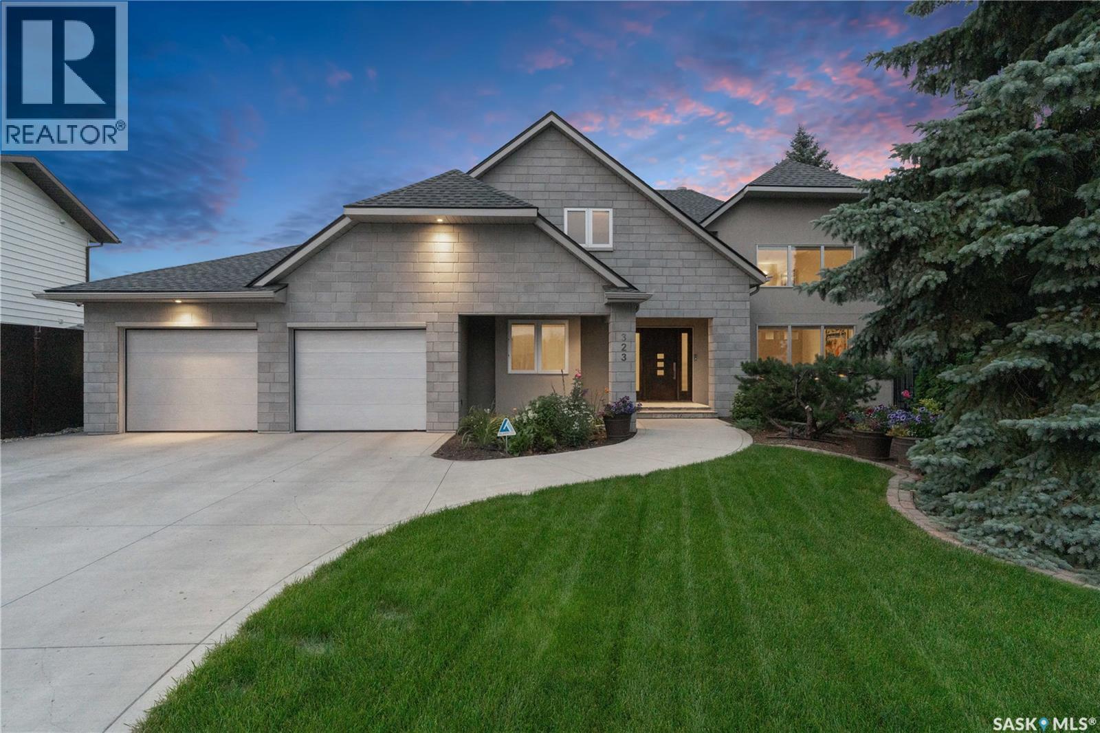323 Mallin CRESCENT