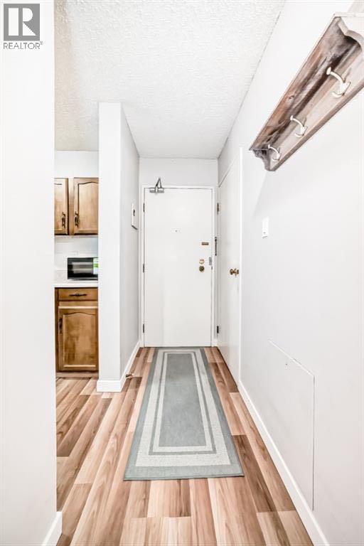 Apartment for Sale in 382, 8948 Elbow Drive SW|Calgary, Alberta T2V0H9 2