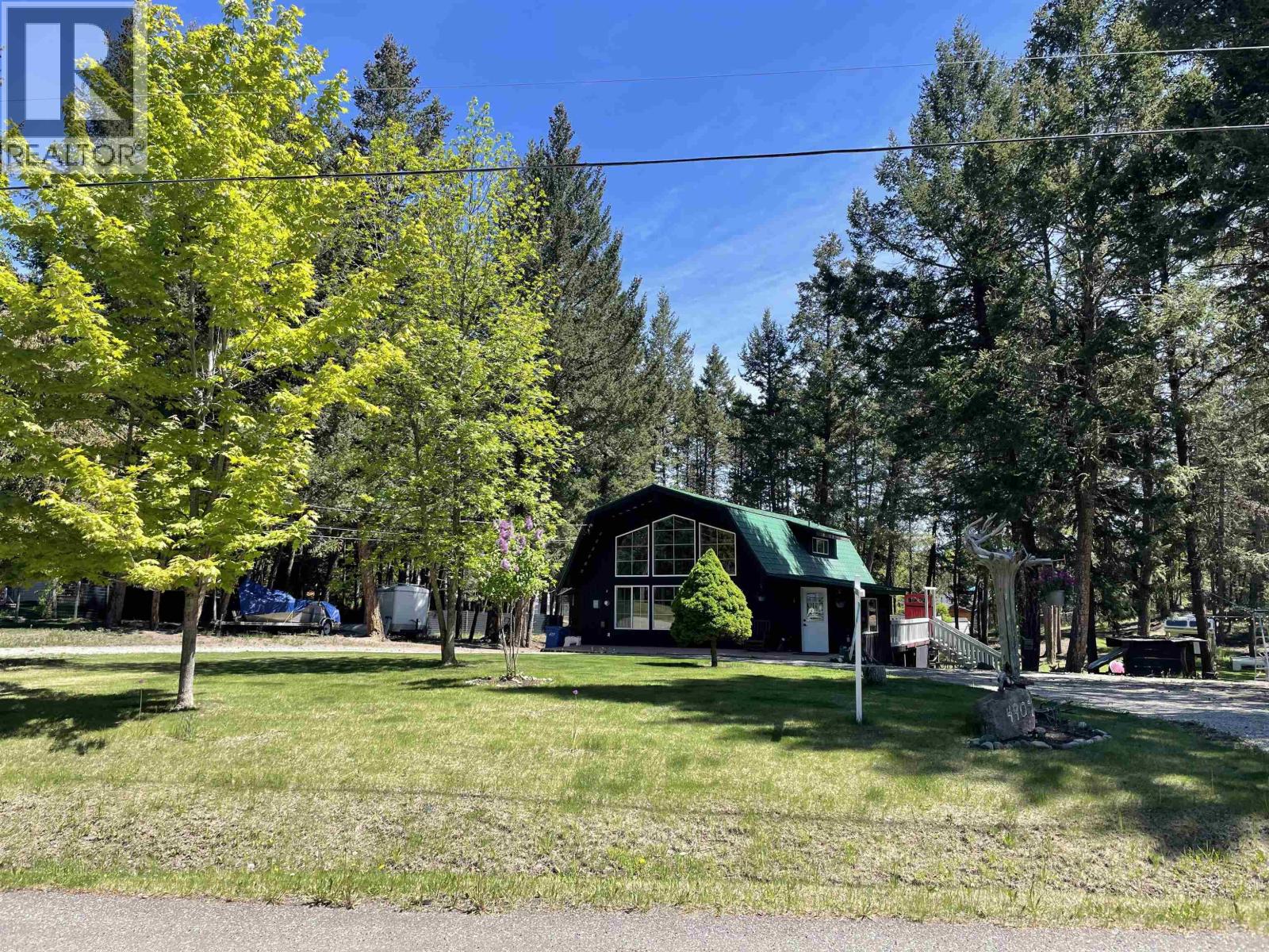 For sale: 4907 PEASIM COURT, 108 Mile Ranch, British Columbia V0K2Z0 ...