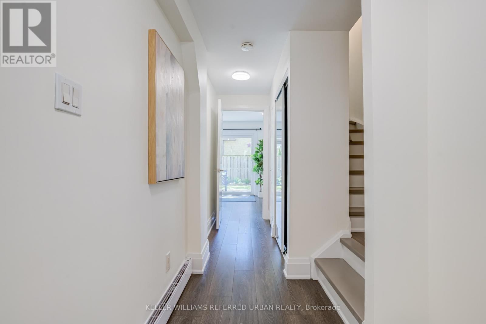Row / Townhouse for Sale in 64 - 6540 FALCONER DRIVE|Mississauga (Streetsville), Ontario L5N1M1 5